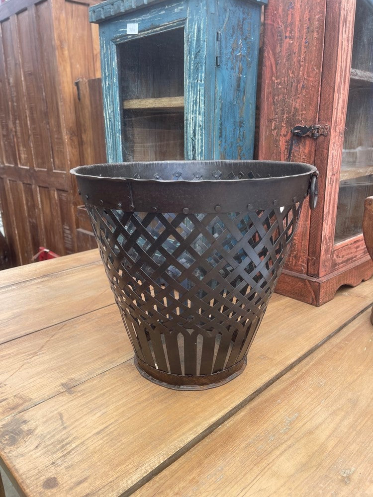 Orginal Iron Baskets