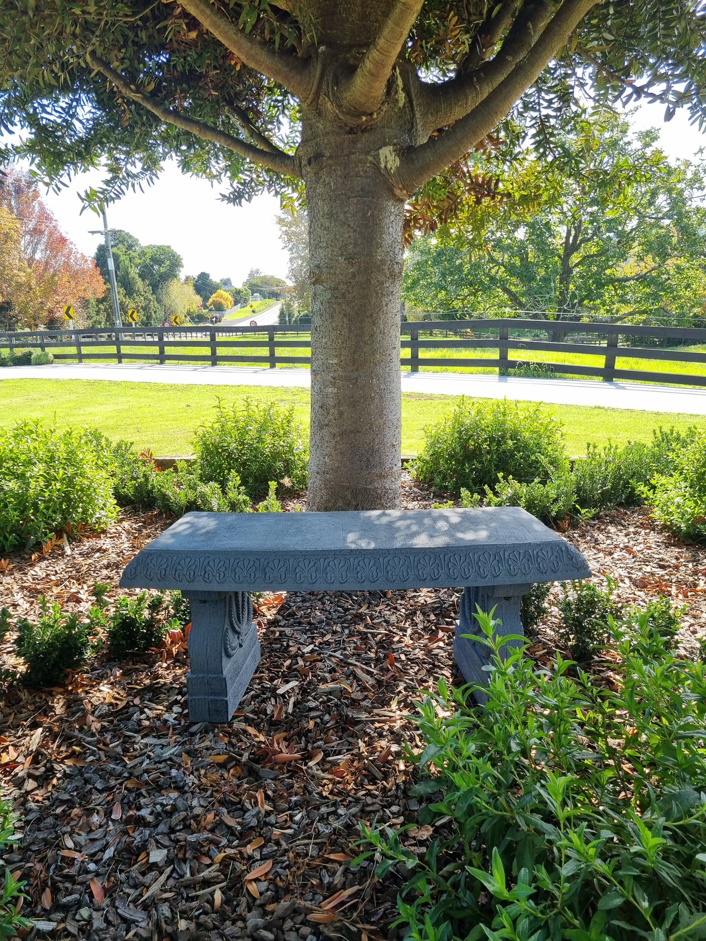 Nova Garden Bench