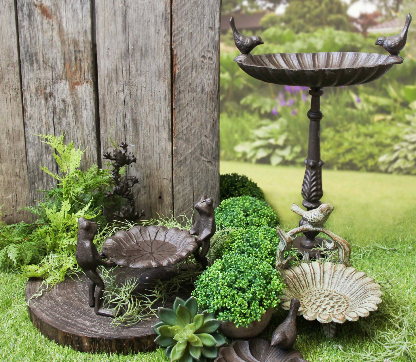 Frog Friends Bird Feeder