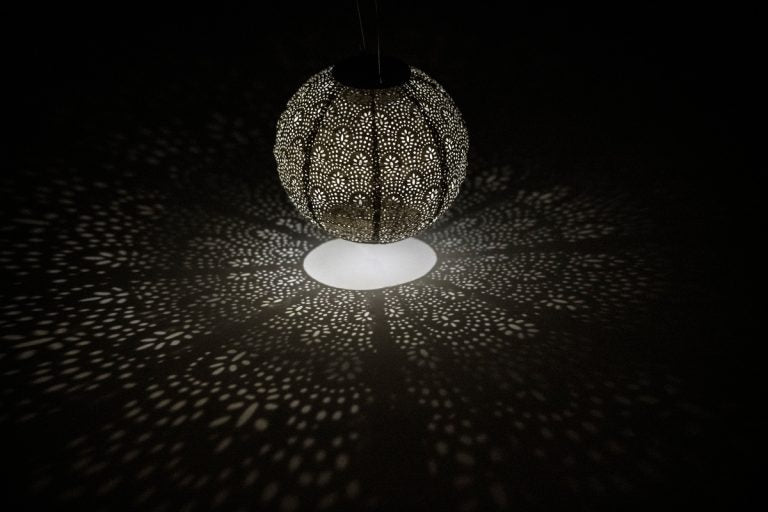 Lumiz Lantern Stand - Black Ring Small