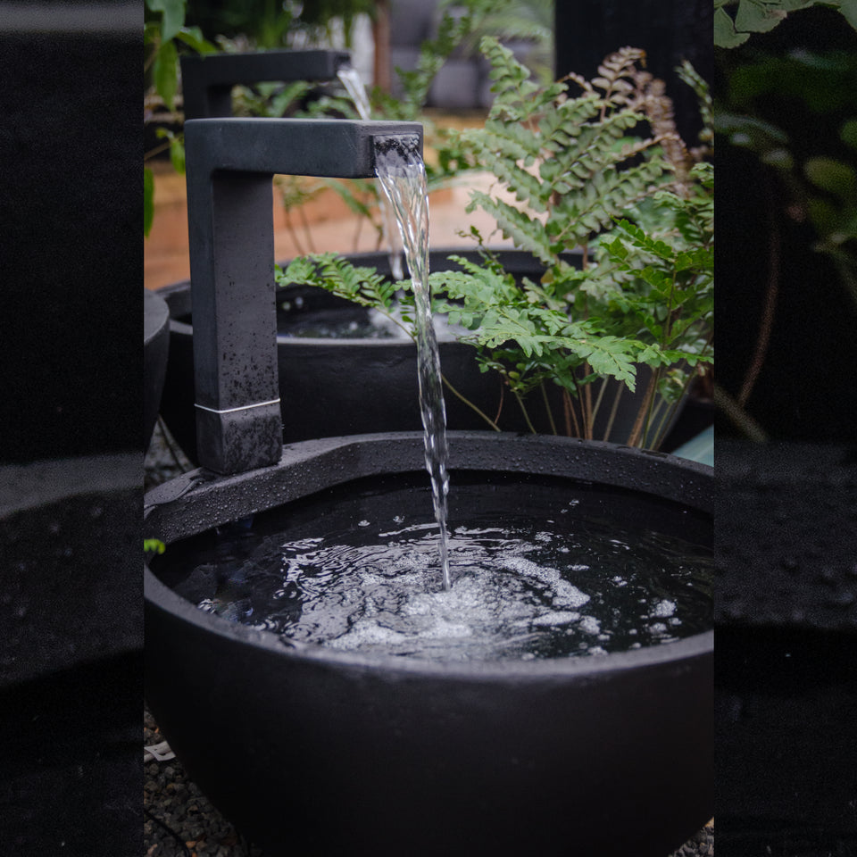 Patio Pond Black  - Small