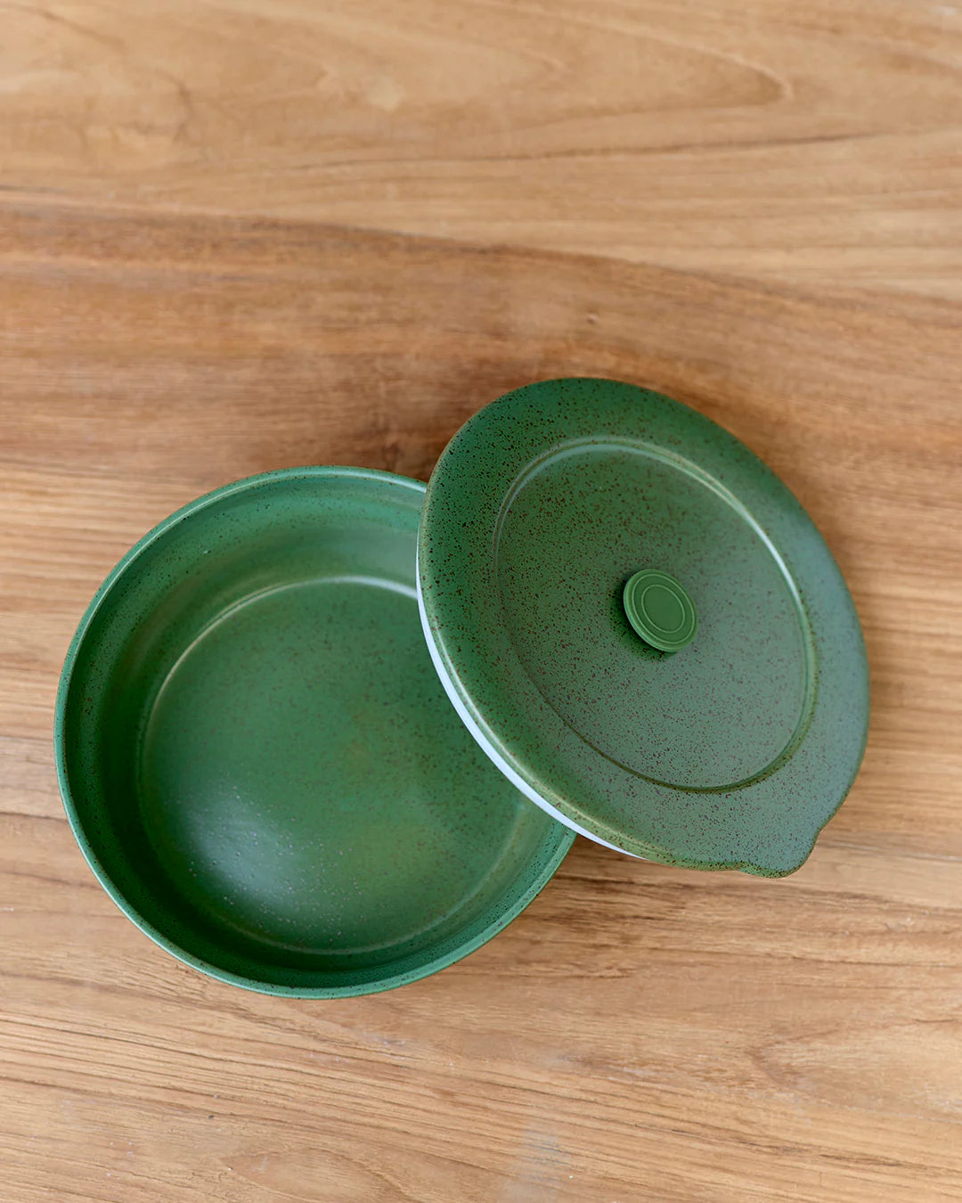 Green 1L Container / The Wanderer - Robert Gordon