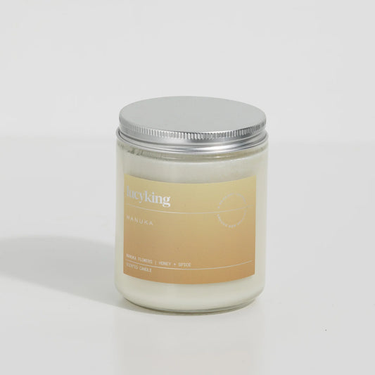Lucy King Medium Candle - Manuka