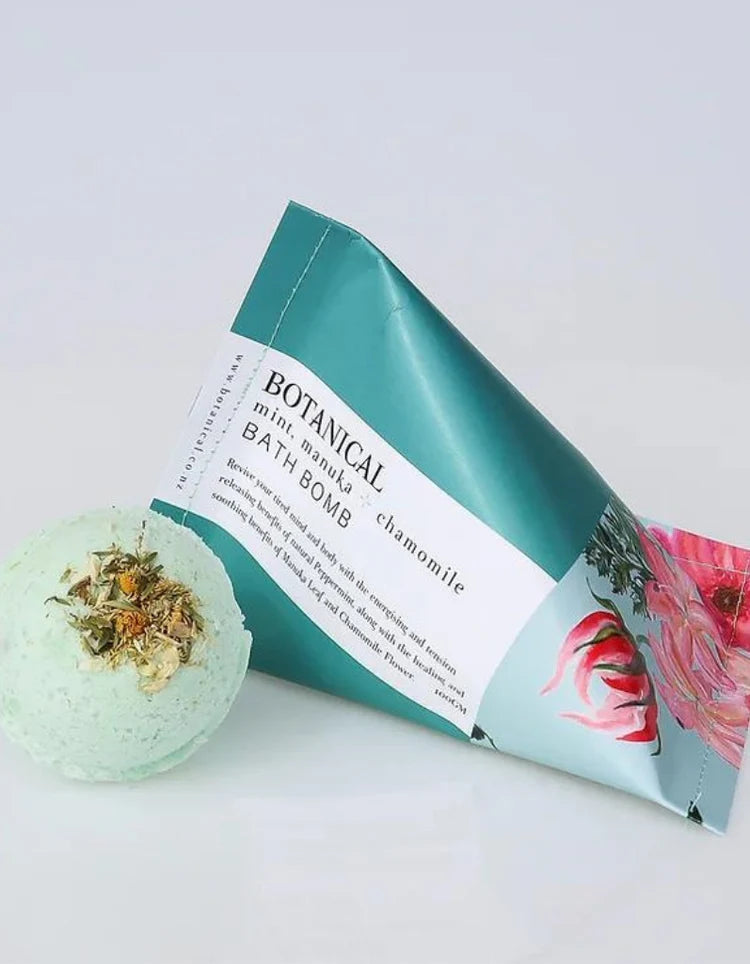 Botanical NZ -  Mint Manuka and Chamomile Bath Bomb