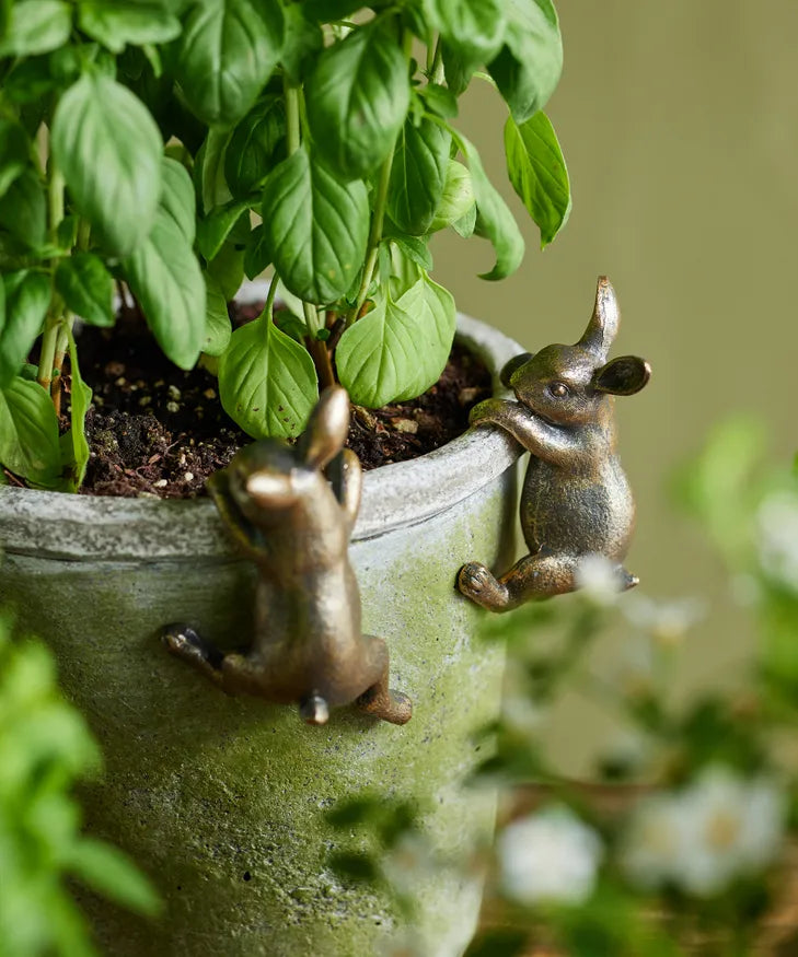 Rabbit Pot Ornament - Gold / Bronze