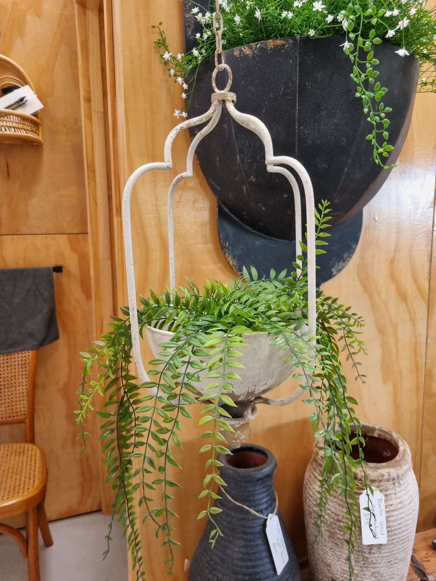 Pearly - Metal Hanging Planter