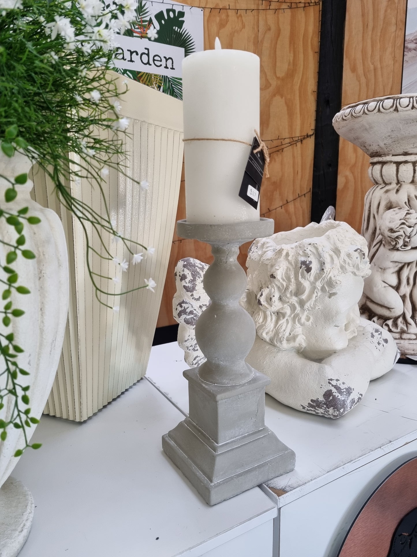 Pillar Candle Holder