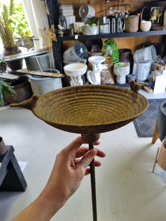 Rustic Metal Bird Bowl Stake