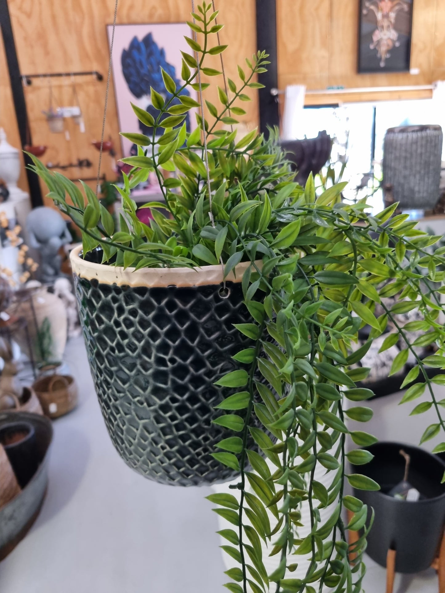 Thimble Hanging Pot