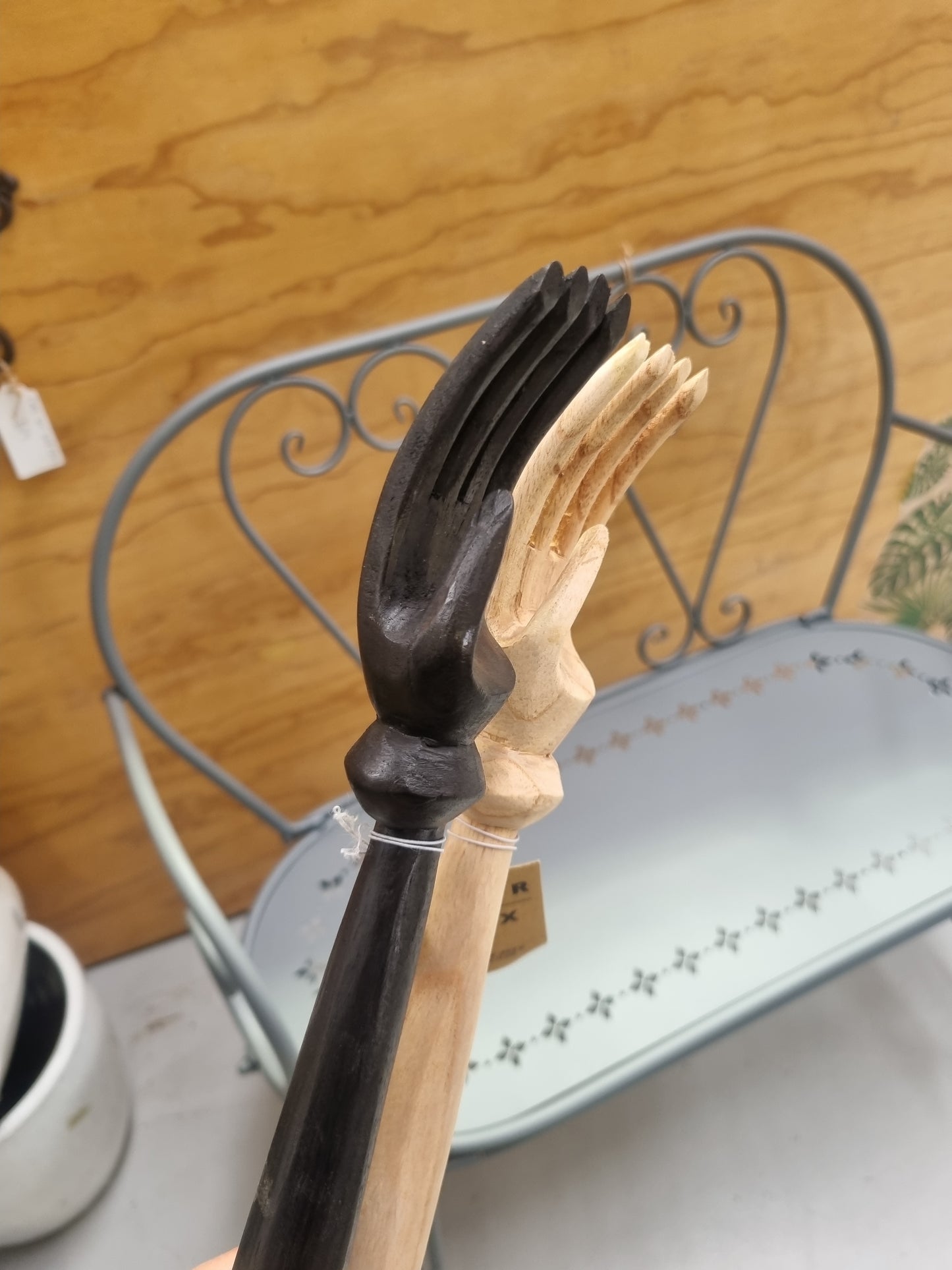 Hand Back Scratcher- Acacia Natural