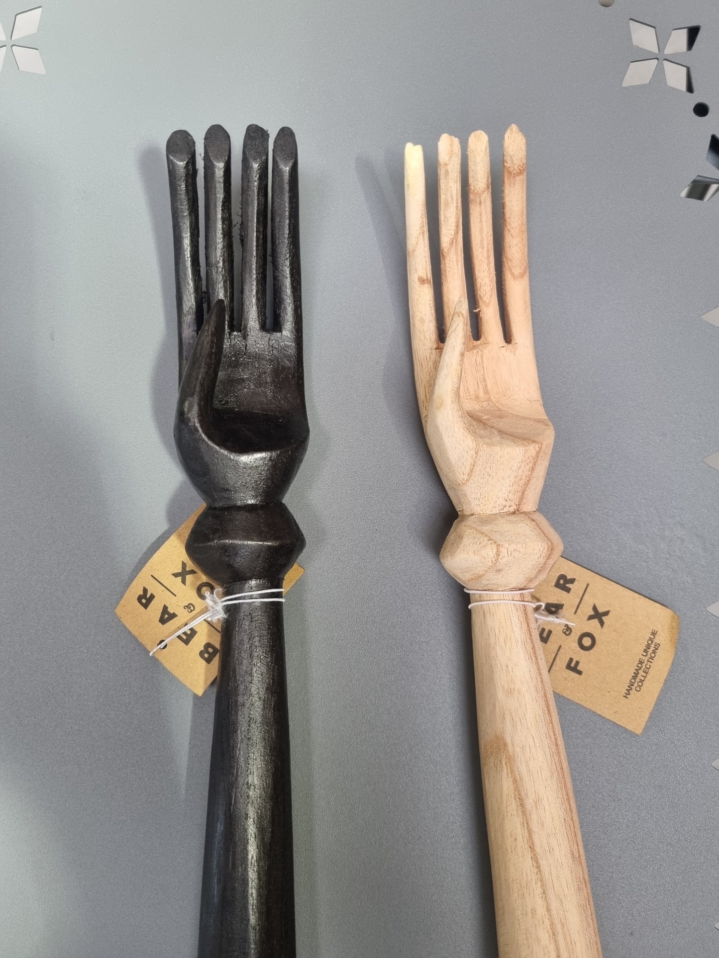 Hand Back Scratcher- Acacia Natural