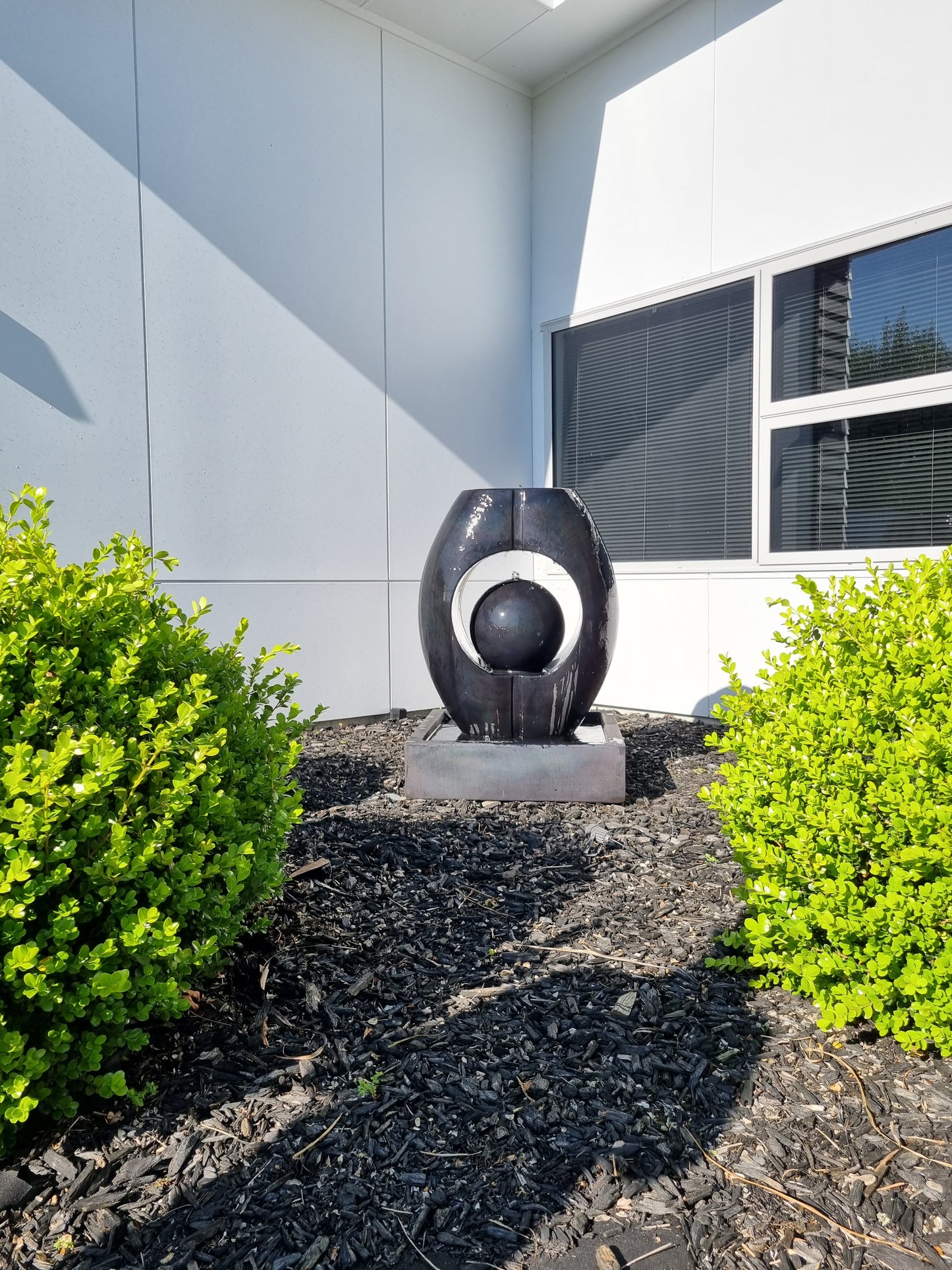 Celeste Water Feature - Black