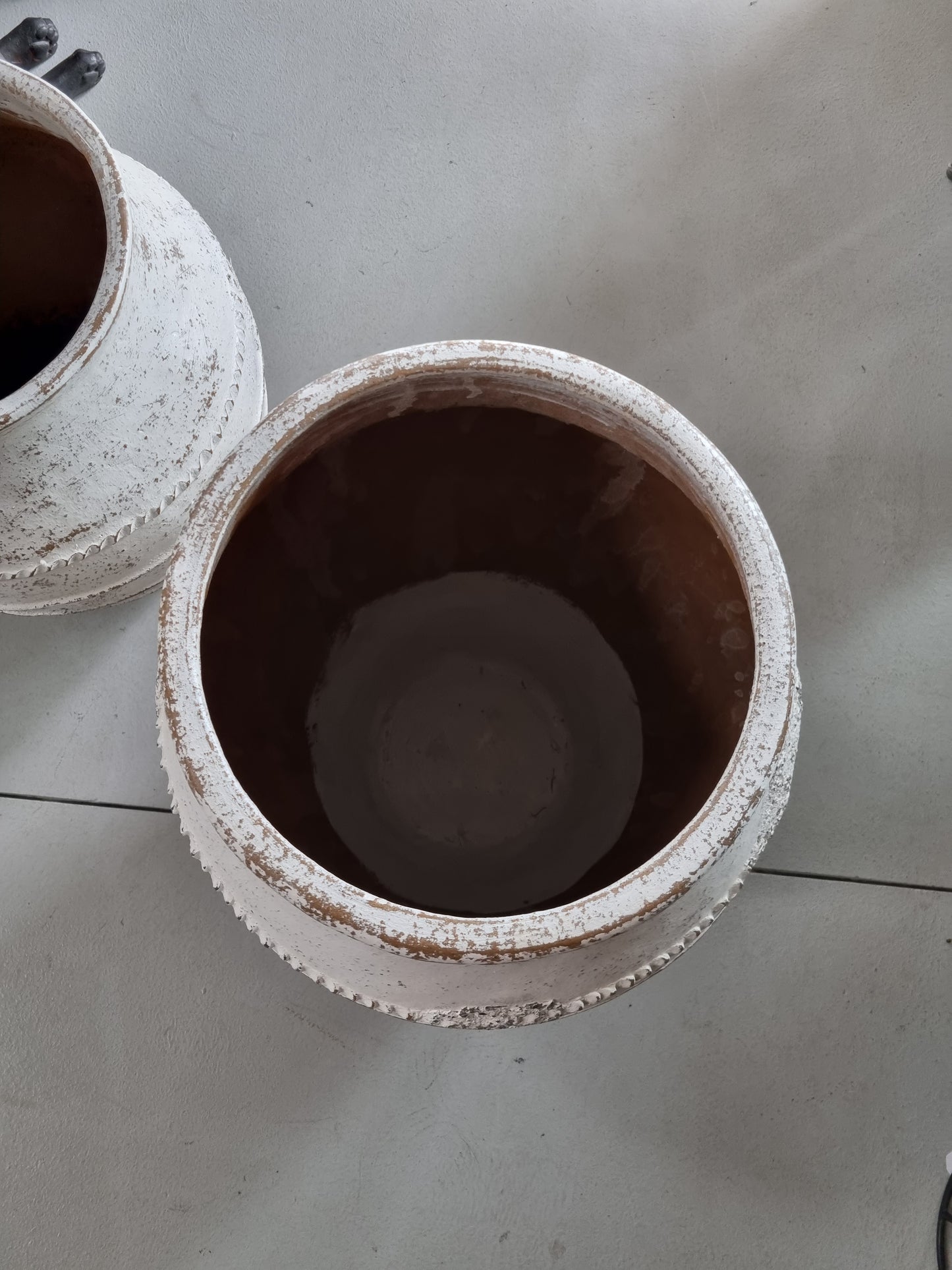 Lombok Mia Pot - Antique Whitewash Large