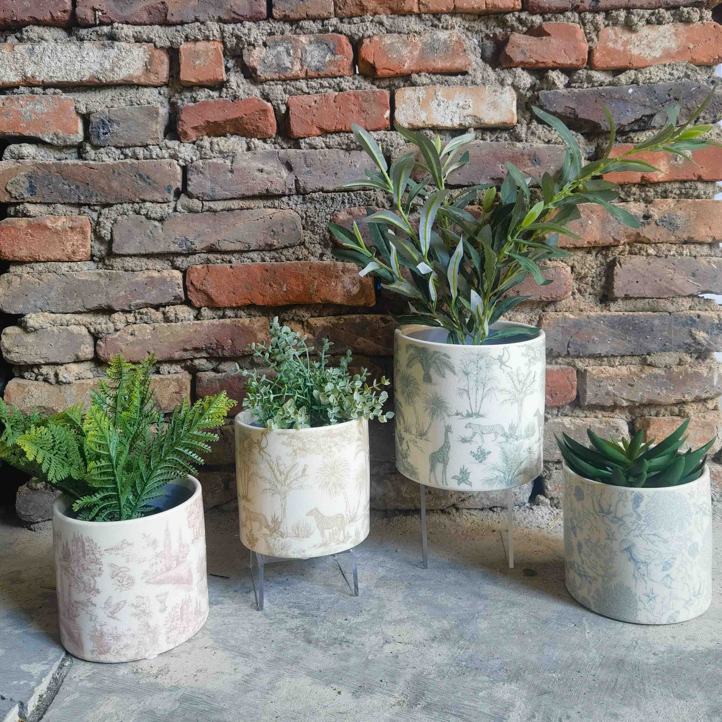 Jungle Toile Planter