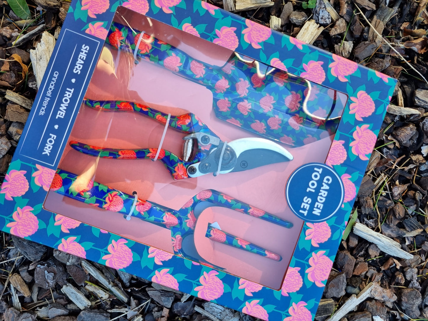 Garden Tool Set - Annabel Trends