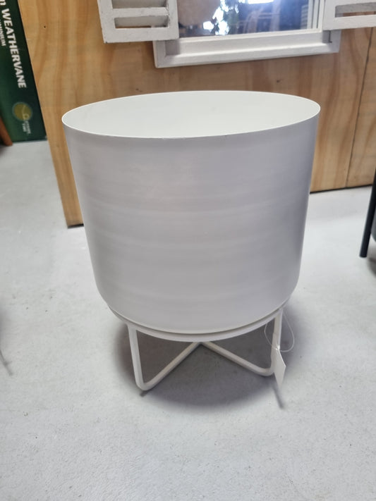 Asher Planter on Stand - White