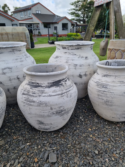 Drift Urns - White