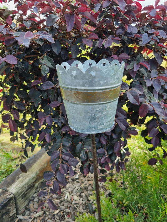 Garden Tea Light Stake with Rusted Band