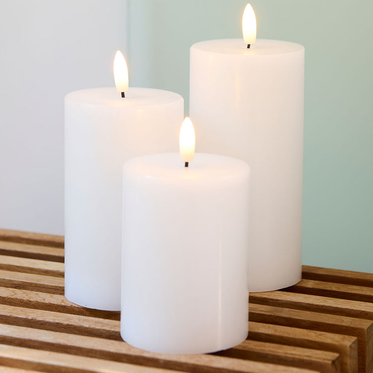 Sirius Sillie Rechargeable Candles & Charge Plate - Set of 3