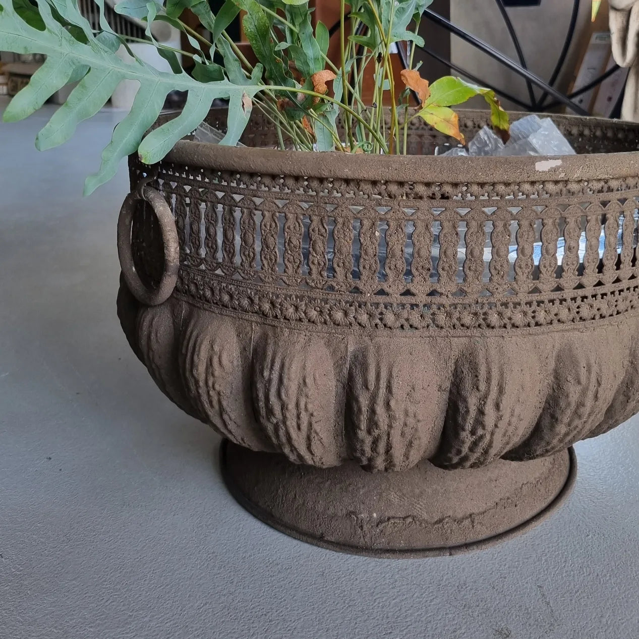 Drew Metal Planter - Large