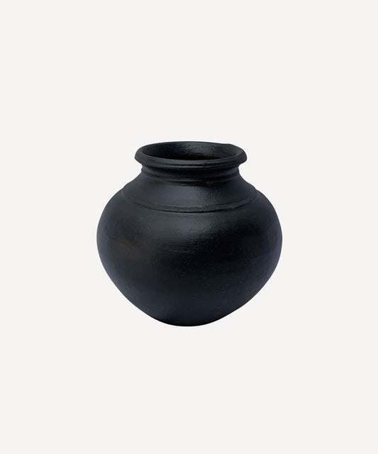 Ebony Clay Pot