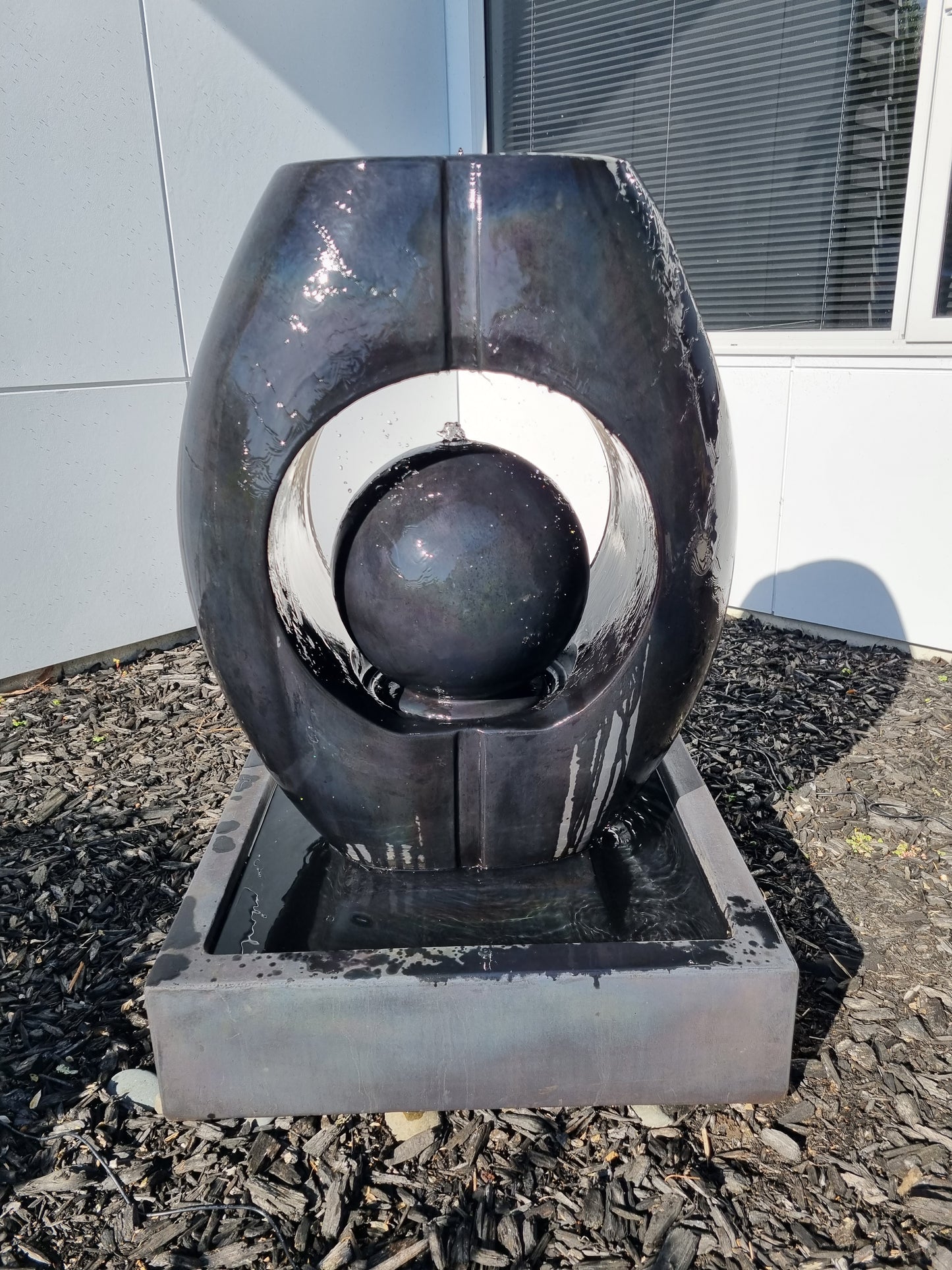 Celeste Water Feature - Black