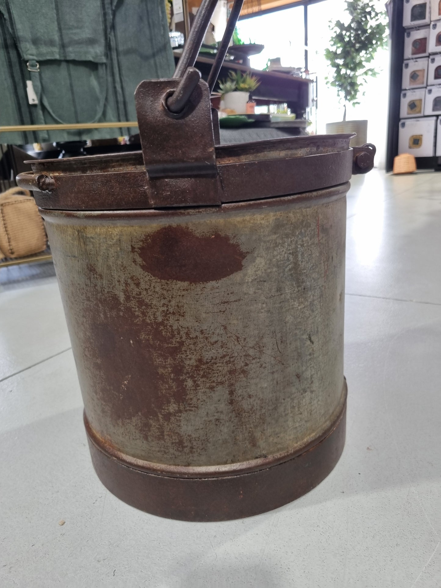 Flint Milk Pail