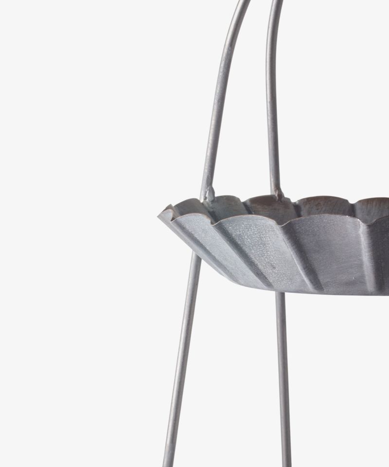 Fluted 2 Tier Tray - Metal