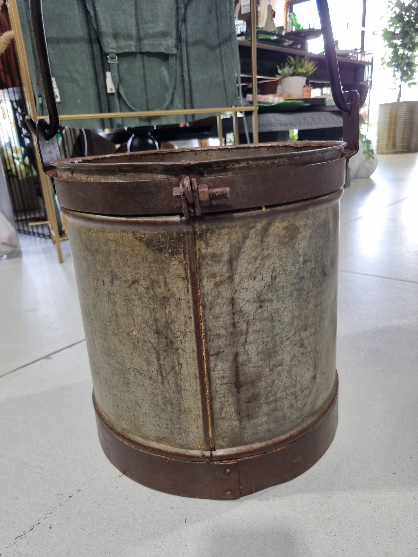 Flint Milk Pail