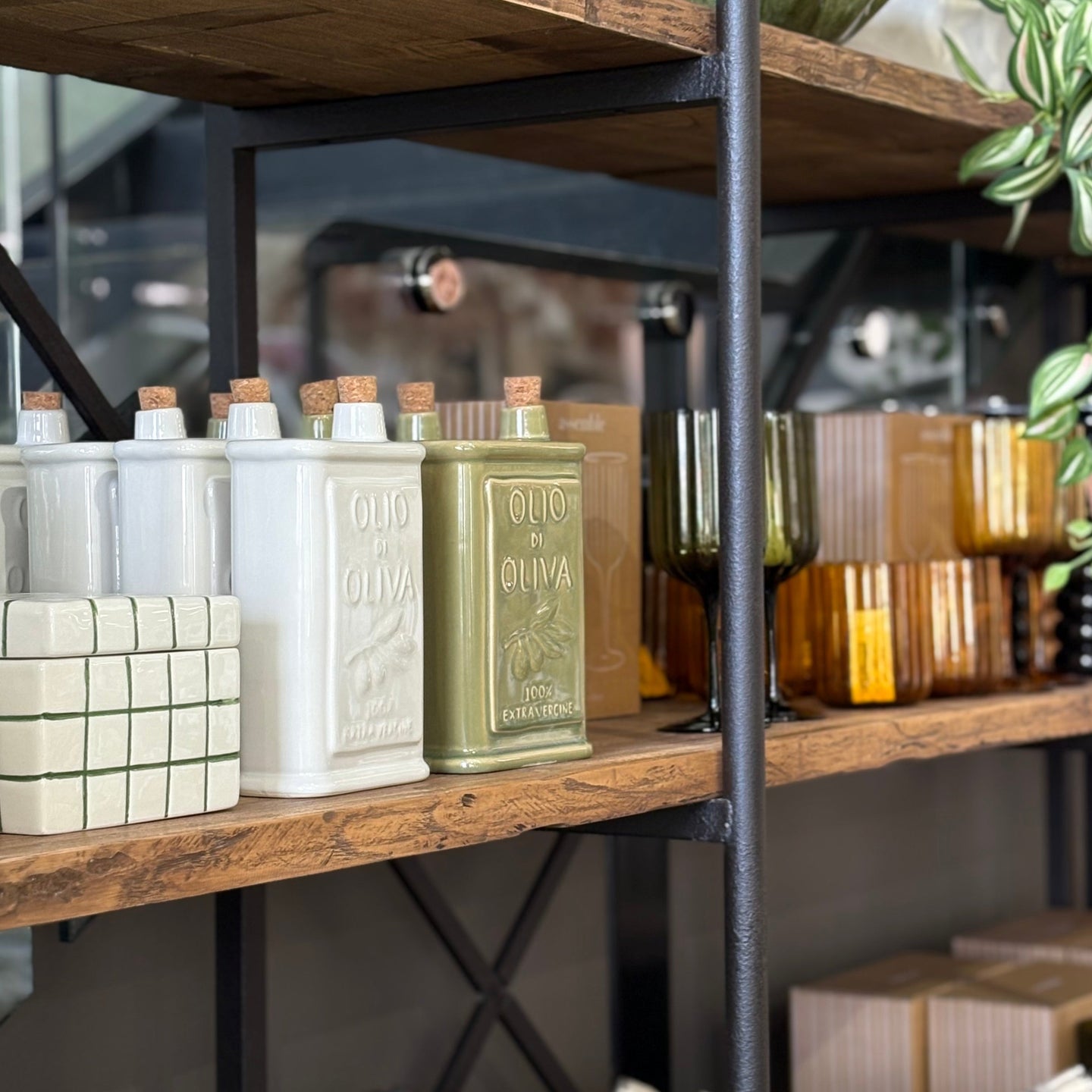 Olio Ceramic Oil Bottle Ivory