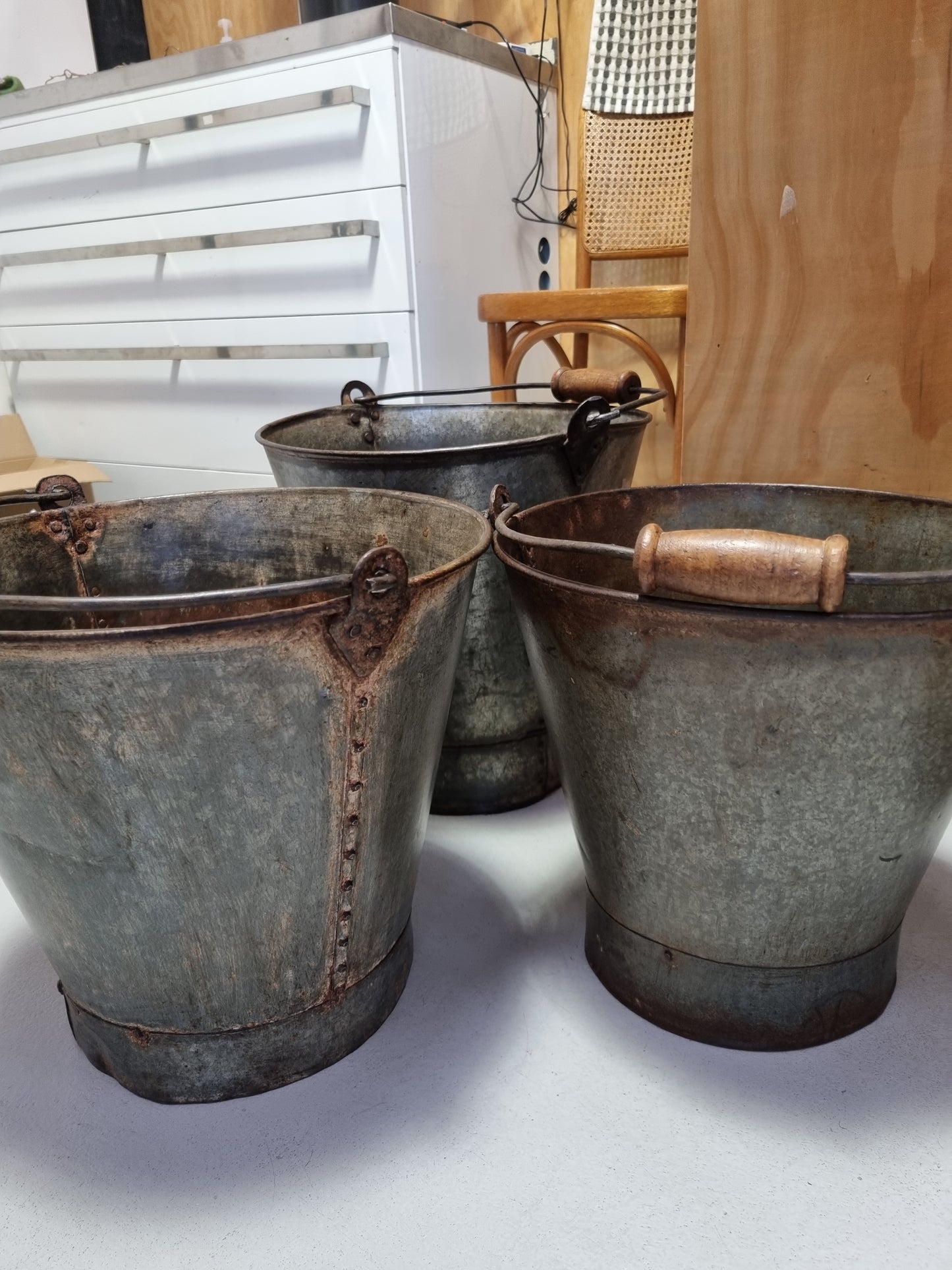 Original Buckets w Wooden Handel