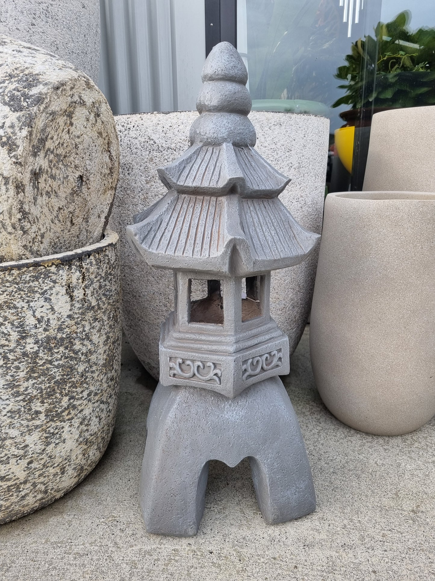 Kobe Lantern - Outdoor