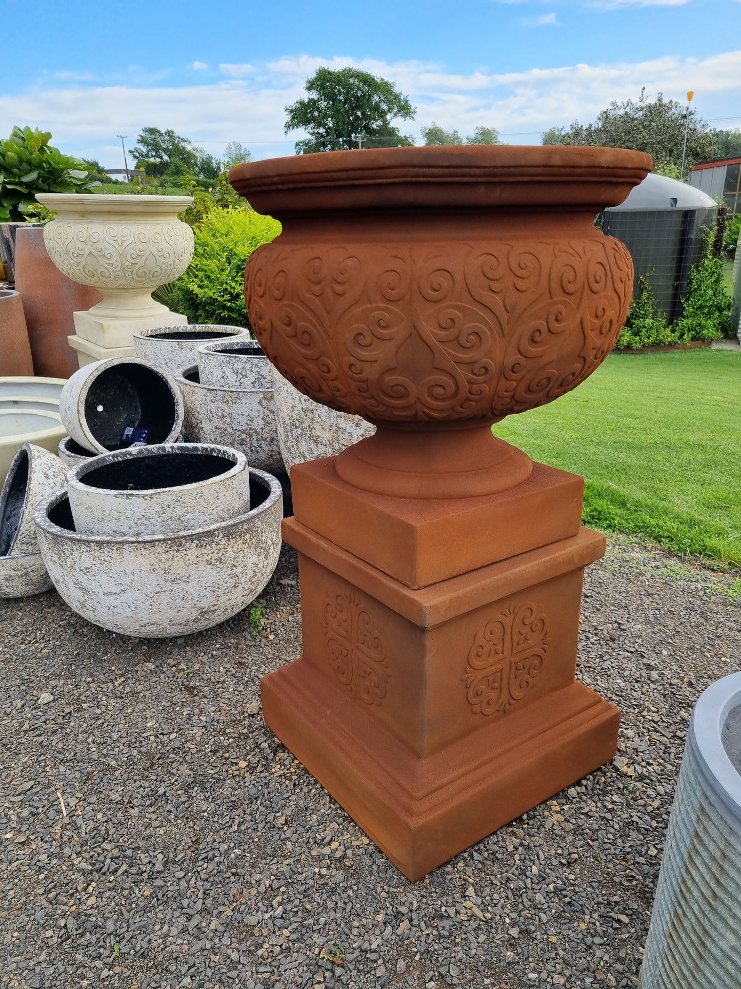 Renaissance Urn and Pedestal - Rust