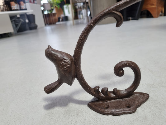 Cast Iron Elegant Bird Bracket