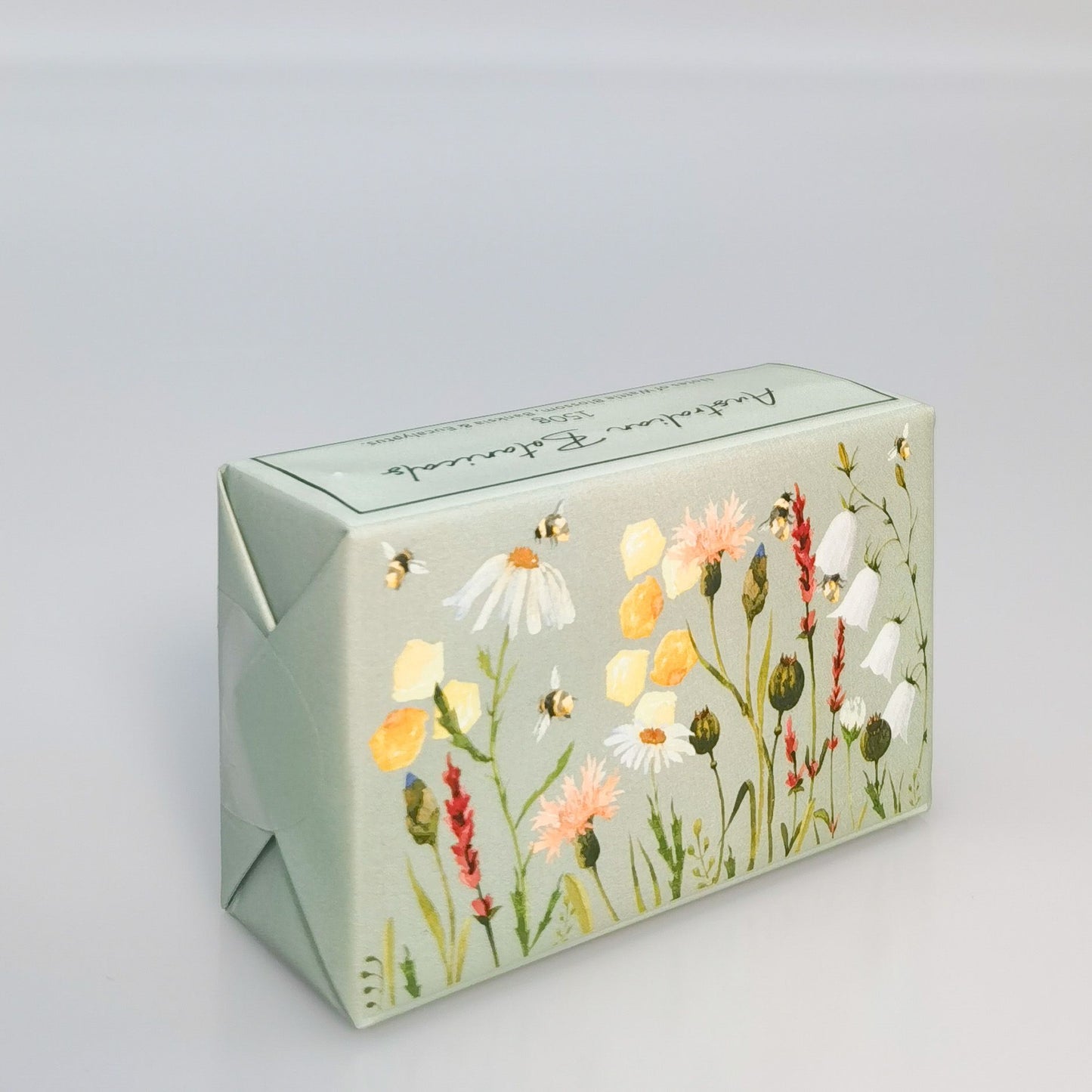 Bee Meadow Soap Sage 150g H3x9x5cm