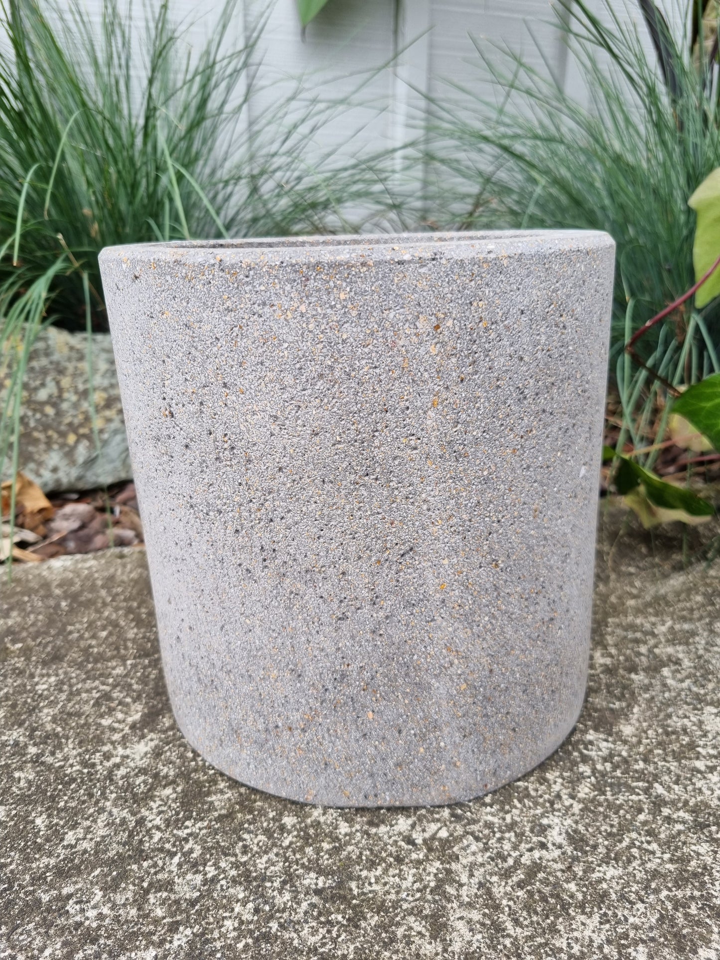 Riverstone Cylinder Pots