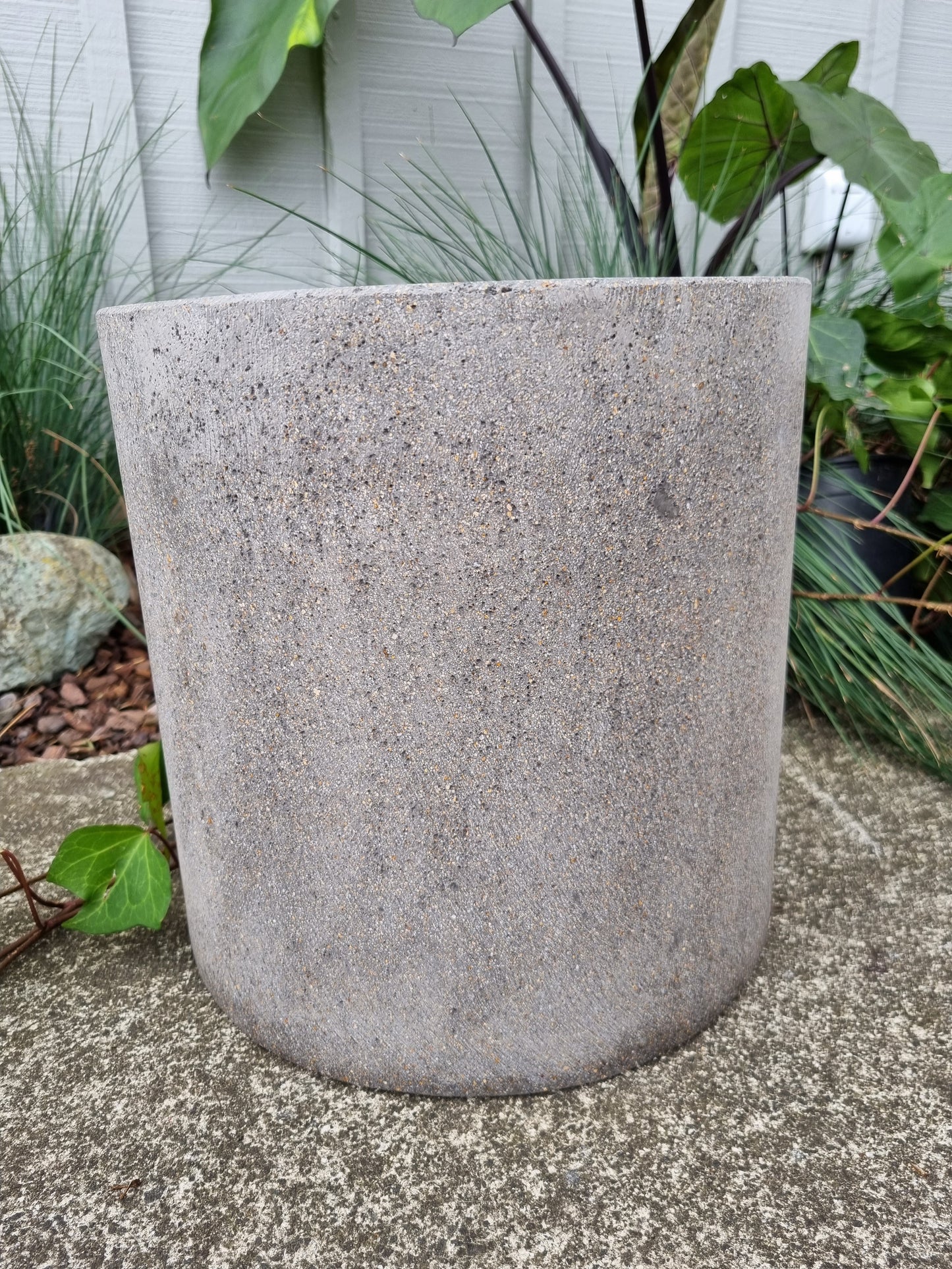 Riverstone Cylinder Pots